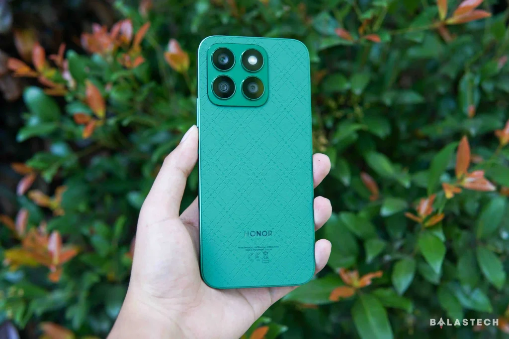 HONOR X8b Rear design