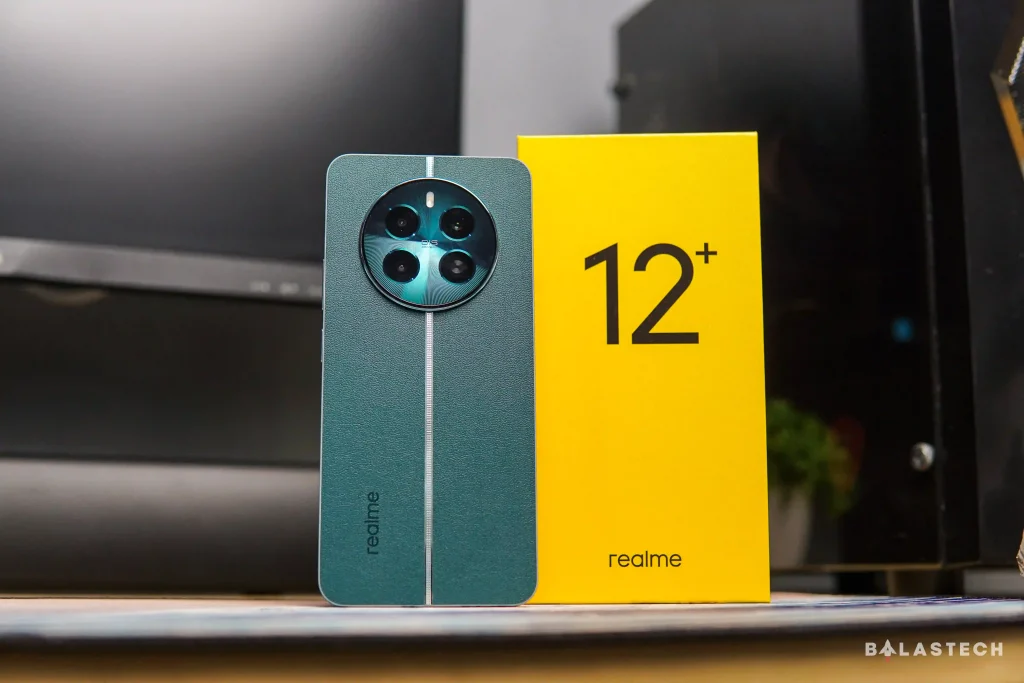 realme 12+ 5G and box