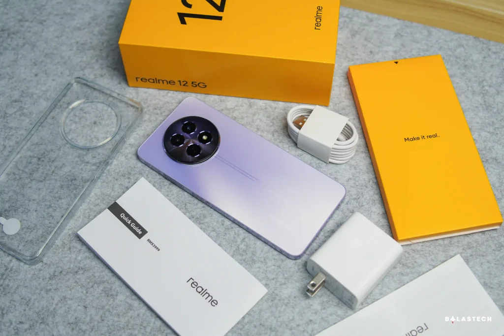 realme 12 5G box and accessories