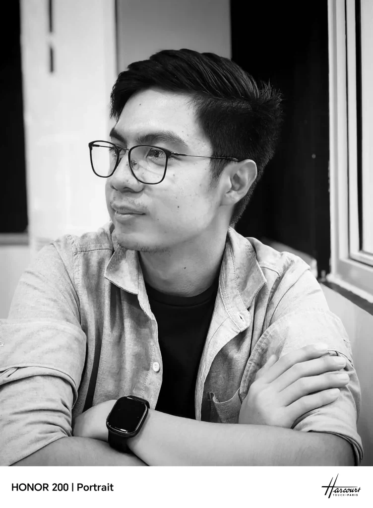 Rear Camera - Portrait Mode (Harcourt Classic)