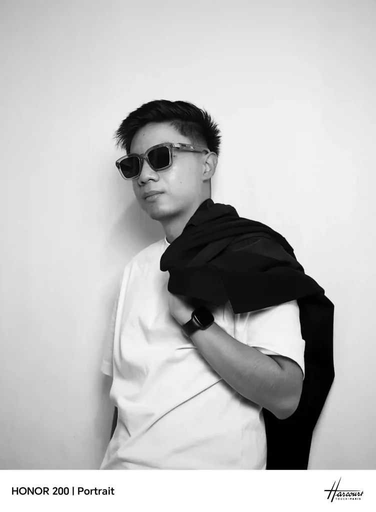 Rear Camera - Portrait Mode (Harcourt Classic)