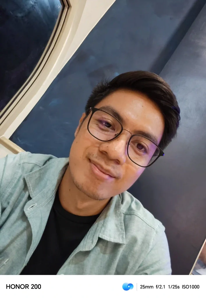 HONOR 200 Selfie Camera - Normal Mode