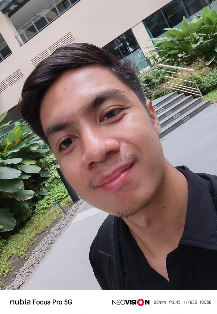 nubia Focus Pro 5G Selfie Camera - Normal Mode