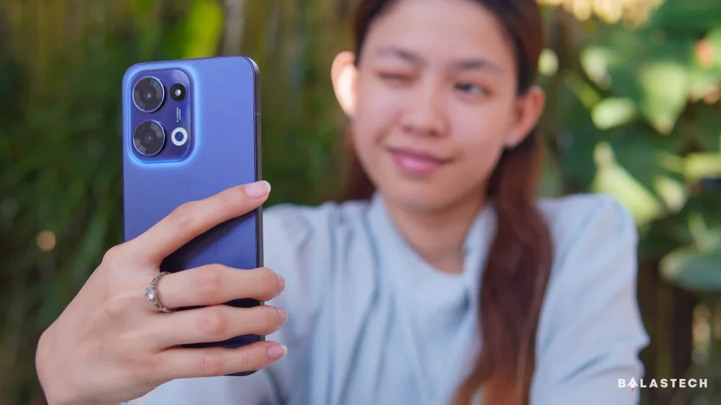 OPPO Reno13 5G Camera