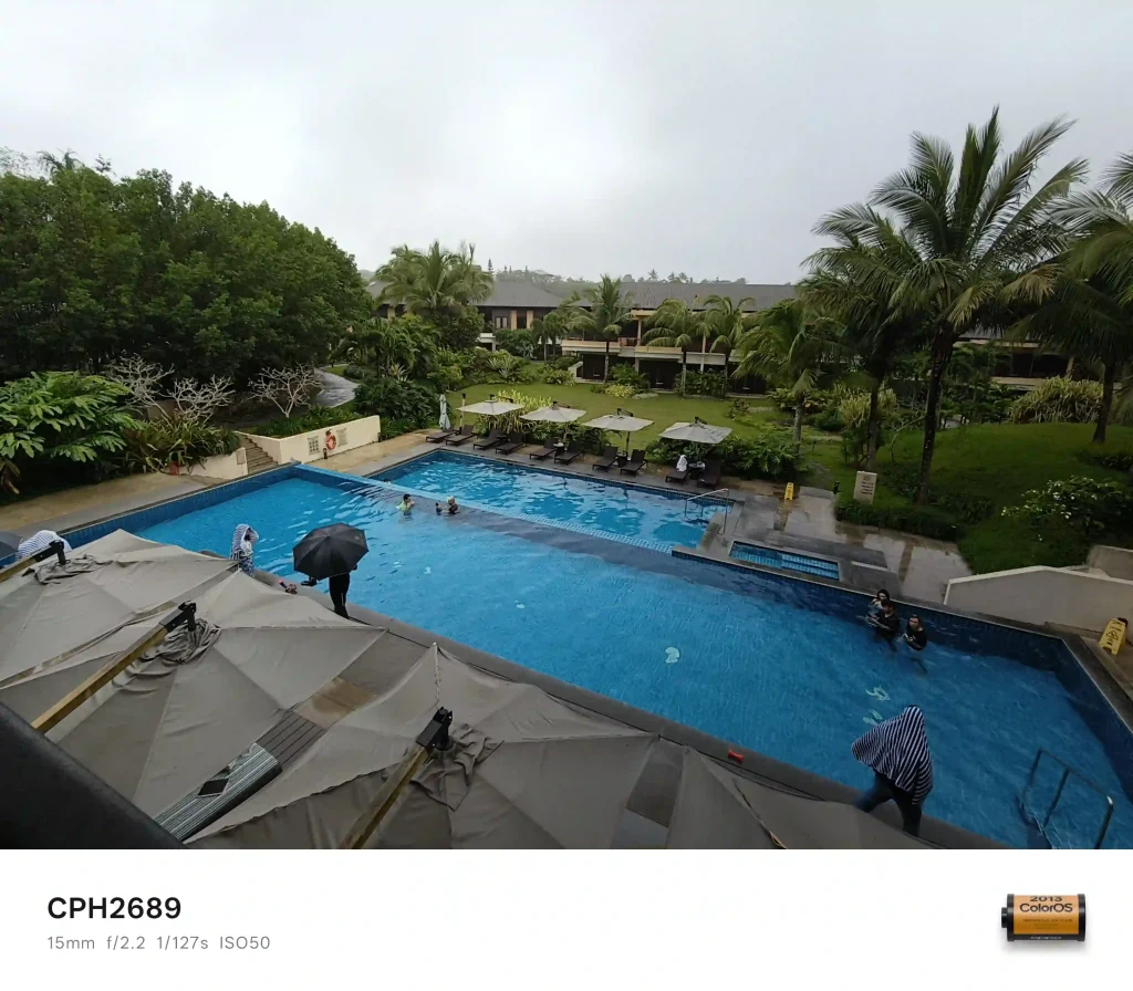 OPPO Reno13 5G Main Camera Normal Mode Ultra Wide