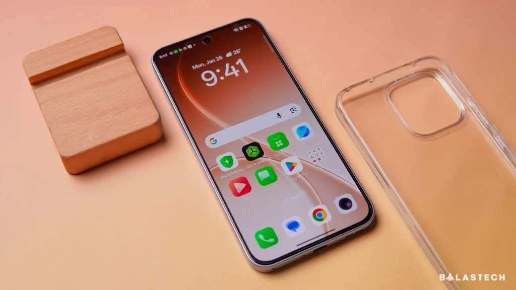 OPPO Reno15 F 5G First Impressions 3 - balastech OPPO Reno15 F 5G Display