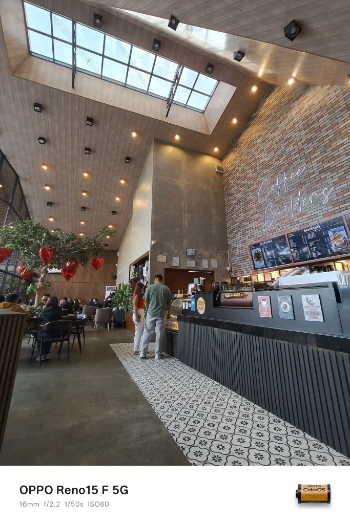 OPPO Reno15 F 5G Rear Camera - Normal Mode - 0.6x Zoom