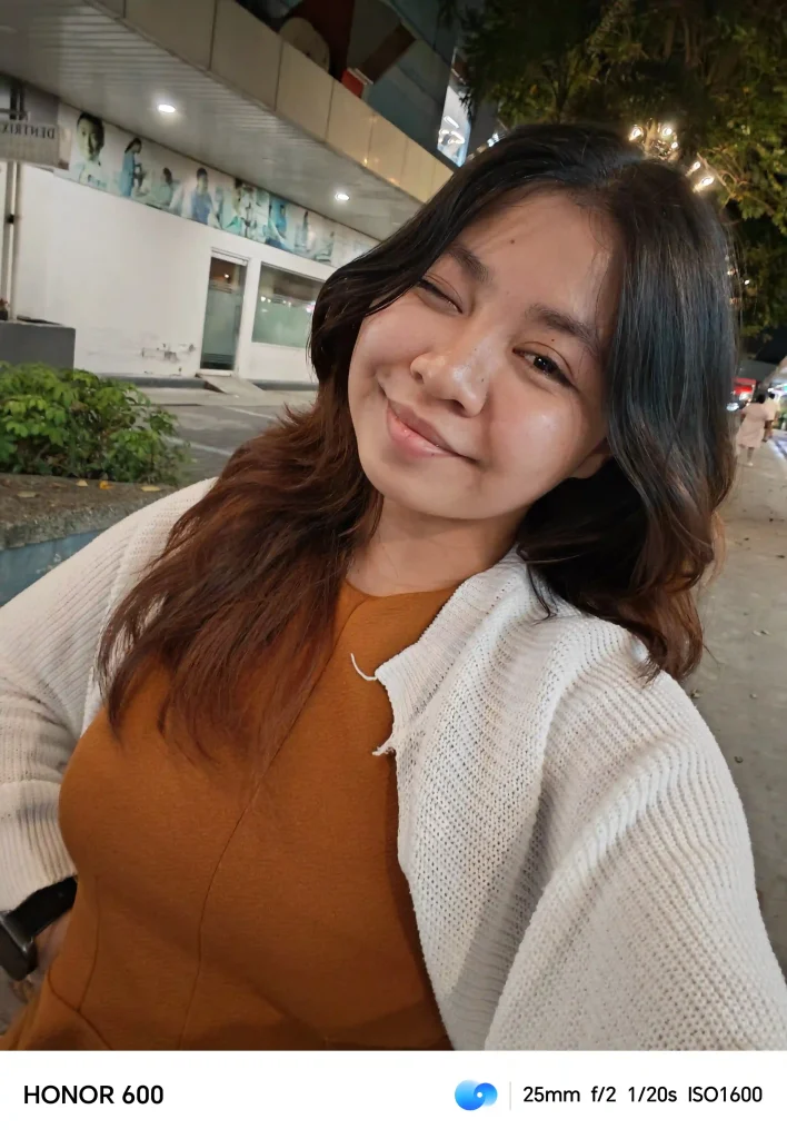 HONOR 600 Front Camera - Normal Mode