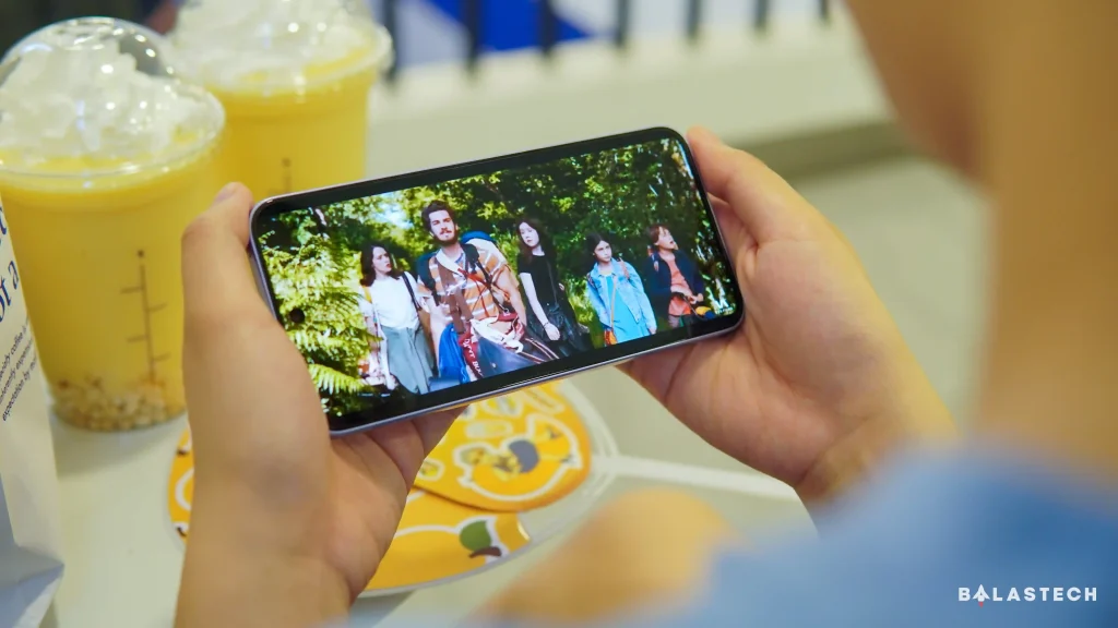 OPPO Reno15 F 5G Display