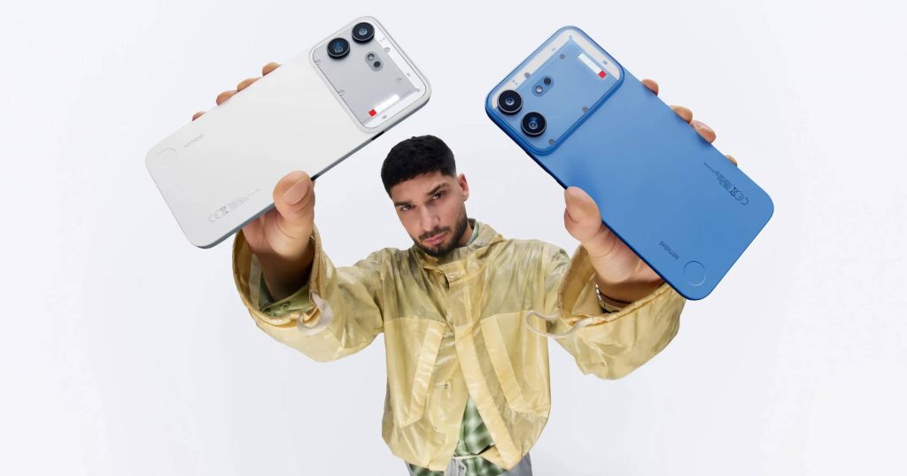 4b in White and Blue