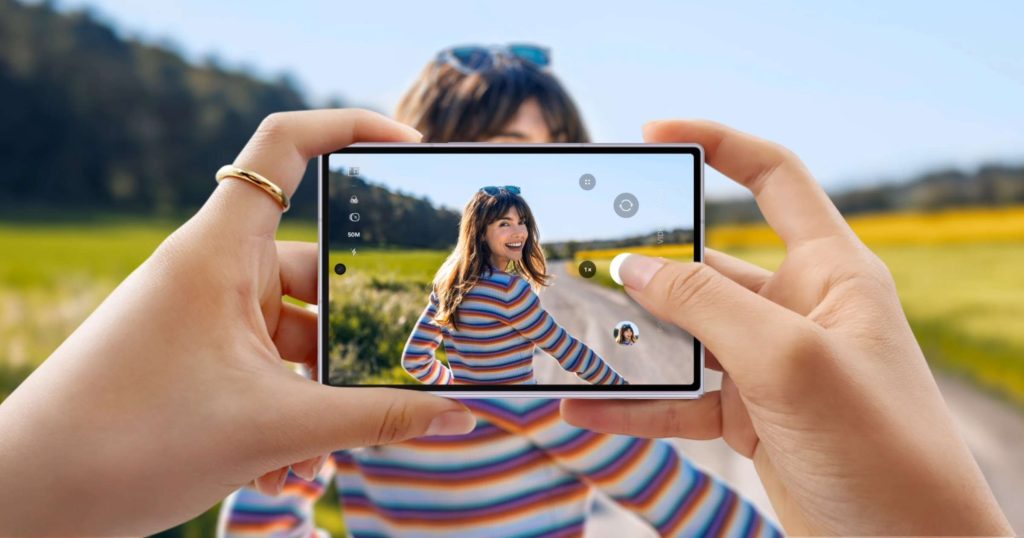 Z Fold8 Camera