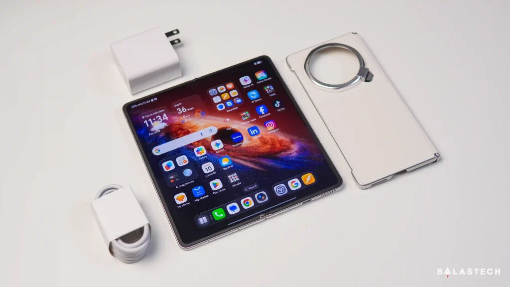 HONOR Magic V6 First Impressions: A Thin but Tough Foldable 1 - balastech HONOR Magic V6 Accessories